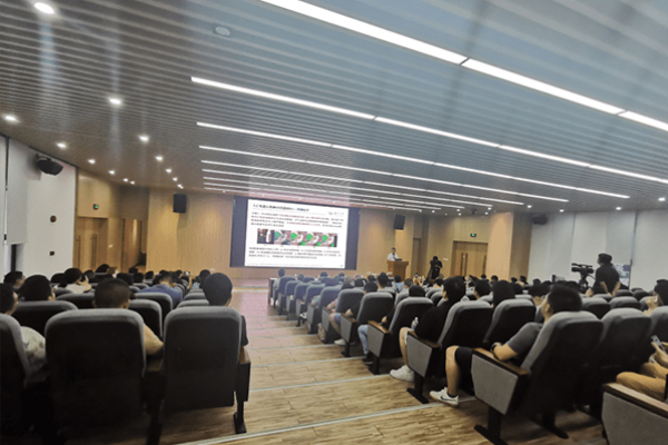 JINAPT Delivered an Important Keynote Speech at the Industry Application Seminar